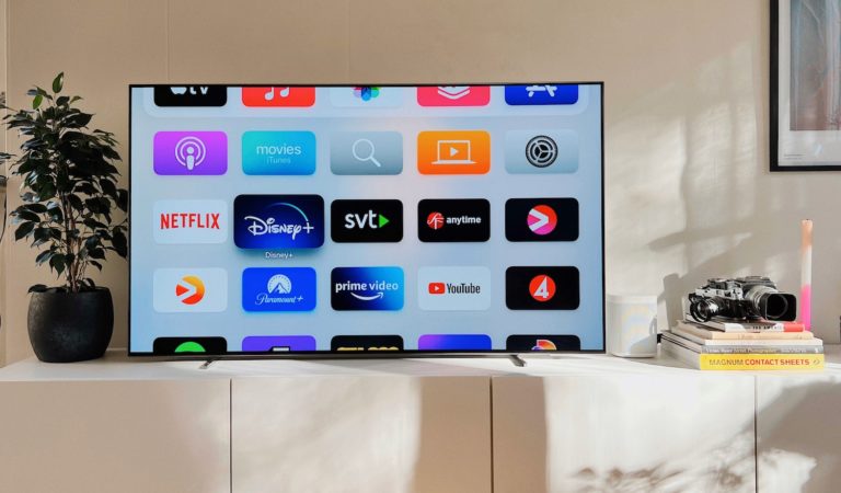 What is OLED TV technology?